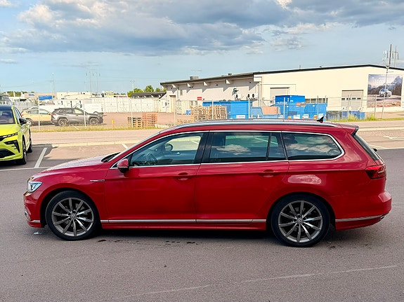 Volkswagen Passat 4 of 5
