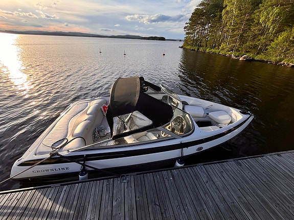 Crownline 180 BR 2 of 11
