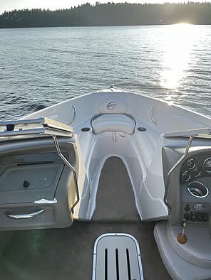 Crownline 180 BR 8 of 11