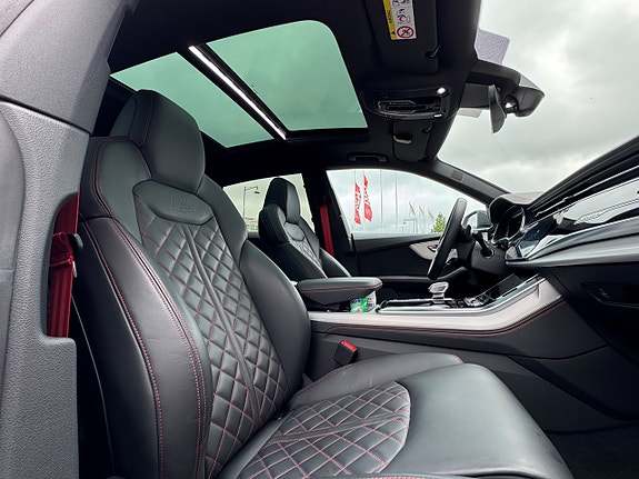 Audi Q8 13 of 22