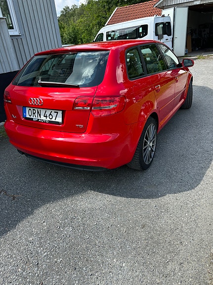 Audi A3 4 of 5