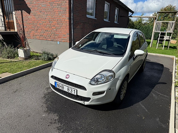 Fiat Punto 3 of 9
