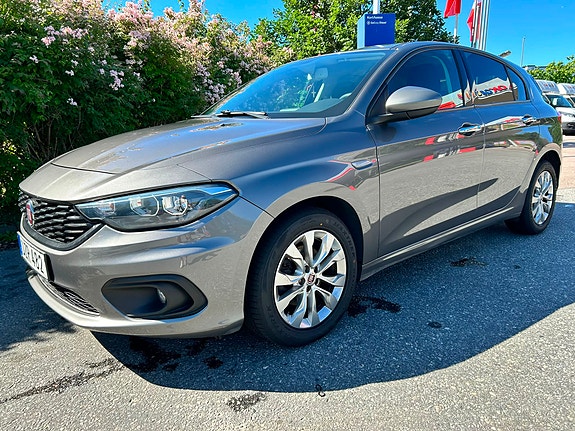 Fiat Tipo 3 of 5