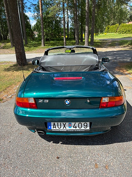 BMW Z3 3 of 5