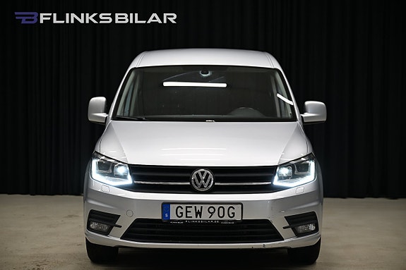 Volkswagen Caddy Maxi 16 of 30