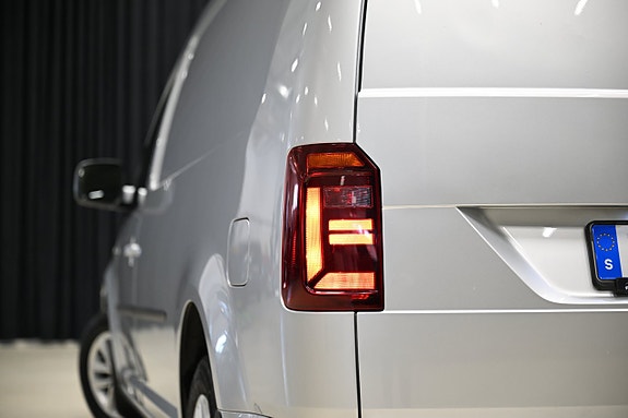 Volkswagen Caddy Maxi 6 of 30