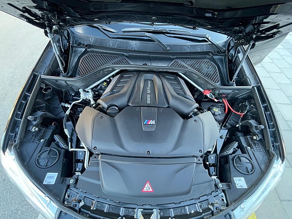 BMW X6 M 10 of 17
