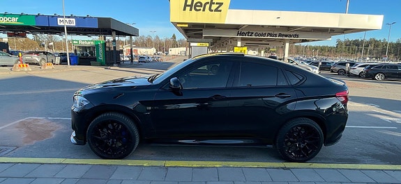BMW X6 M 7 of 17