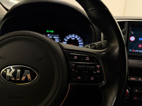 Kia Sportage 12 of 22