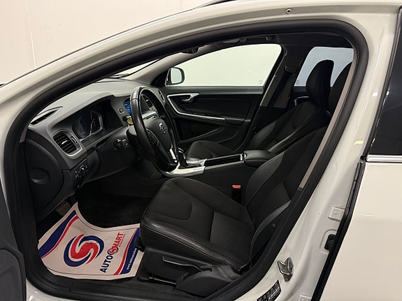 Volvo V60 24 of 25