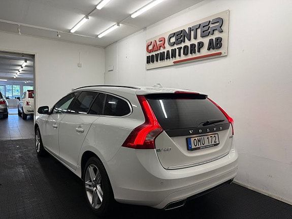 Volvo V60 3 of 25