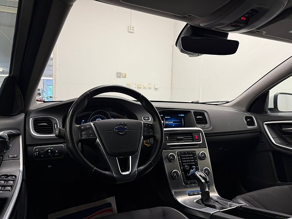 Volvo V60 7 of 25