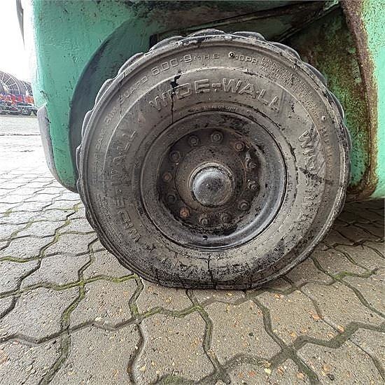 Mitsubishi FG25 K 23 of 24
