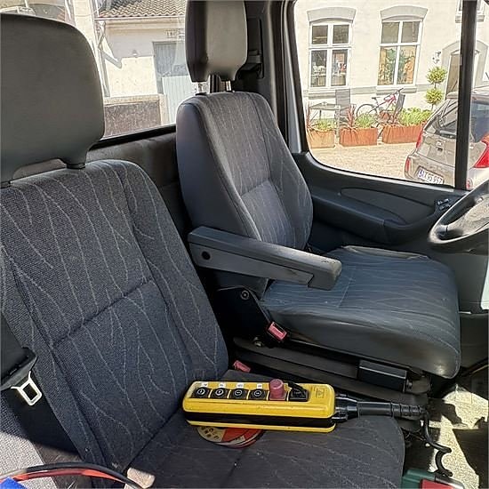 Mercedes 616 CDI - med wirehejs / wire hoist - kapacitet / c 22 of 30