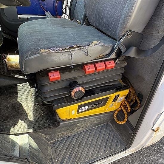 Mercedes 616 CDI - med wirehejs / wire hoist - kapacitet / c 24 of 30