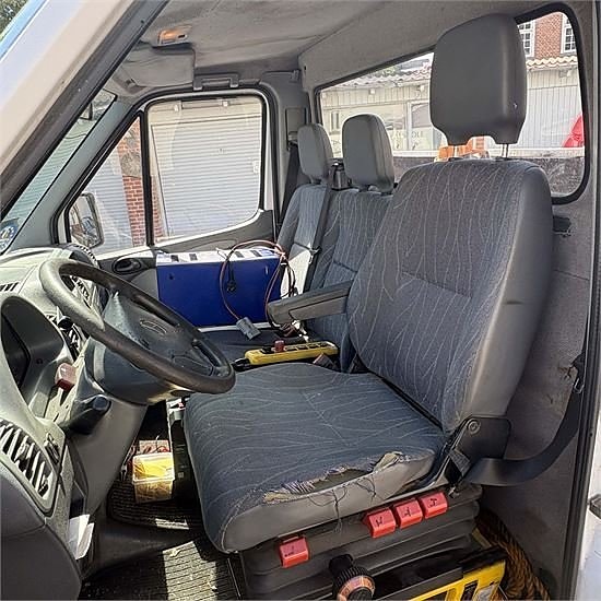 Mercedes 616 CDI - med wirehejs / wire hoist - kapacitet / c 23 of 30