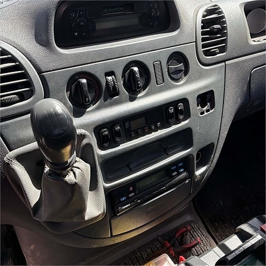 Mercedes 616 CDI - med wirehejs / wire hoist - kapacitet / c 27 of 30