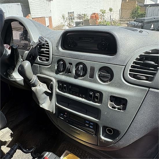 Mercedes 616 CDI - med wirehejs / wire hoist - kapacitet / c 20 of 30