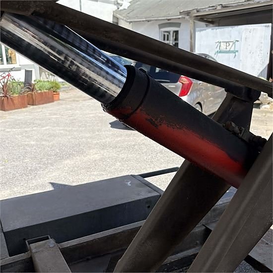 Mercedes 616 CDI - med wirehejs / wire hoist - kapacitet / c 17 of 30