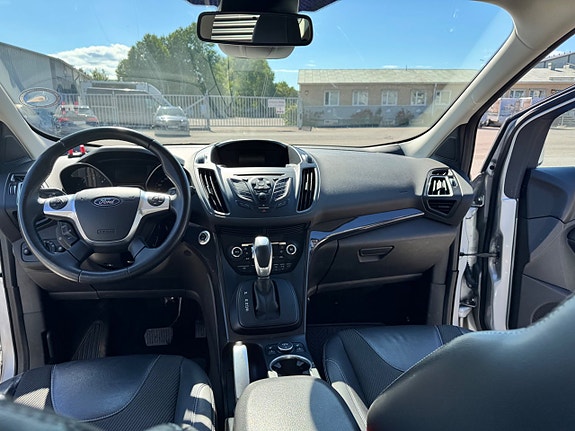 Ford Kuga 8 of 9