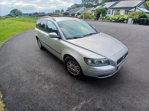 Volvo V50