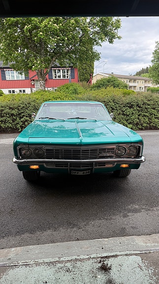 Chevrolet Caprice 2 of 4