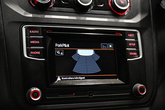 Volkswagen Caddy 24 of 30