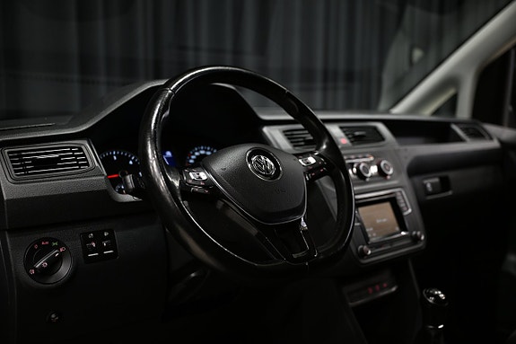 Volkswagen Caddy 14 of 30