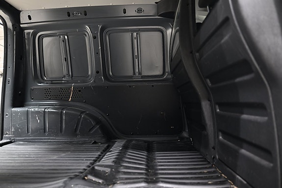 Volkswagen Caddy 7 of 30
