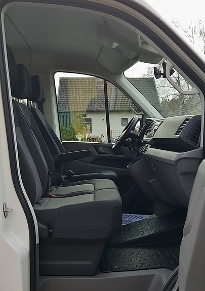 Volkswagen Crafter 4 of 5