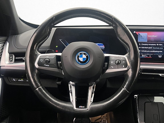 BMW iX1 19 of 30