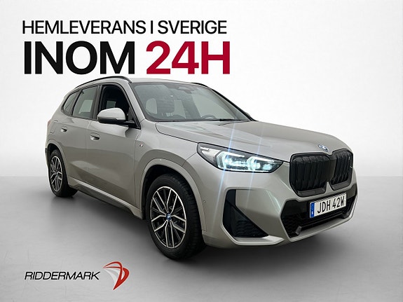 BMW iX1 4 of 30