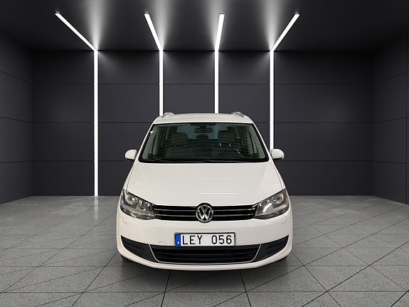 Volkswagen Sharan 8 of 30