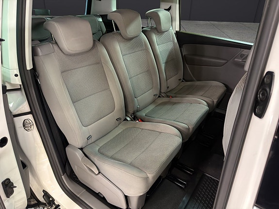 Volkswagen Sharan 22 of 30