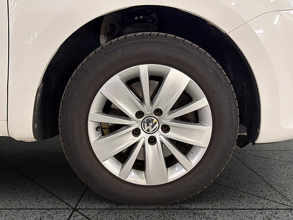 Volkswagen Sharan 14 of 30