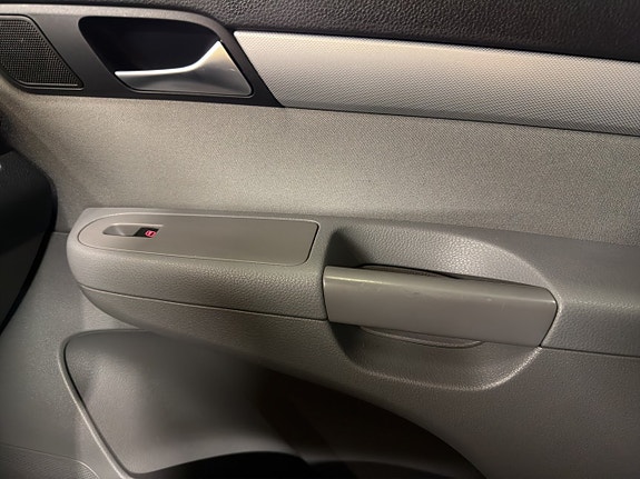 Volkswagen Sharan 28 of 30