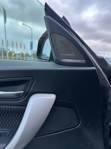 BMW 118d 5 of 5