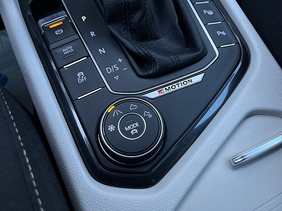 Volkswagen Tiguan 18 of 26