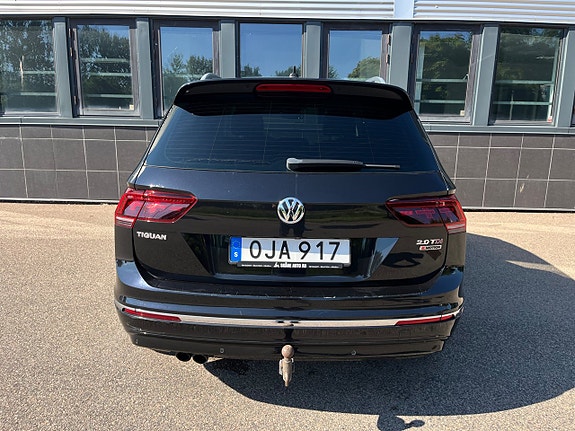 Volkswagen Tiguan 5 of 5