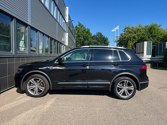 Volkswagen Tiguan 9 of 26