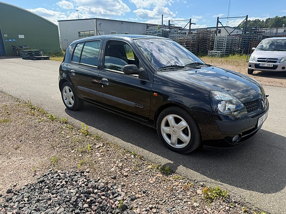 Renault Clio 3 of 5