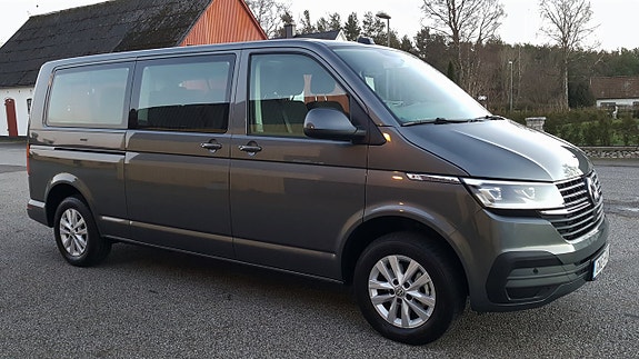 Volkswagen Caravelle 6 of 19