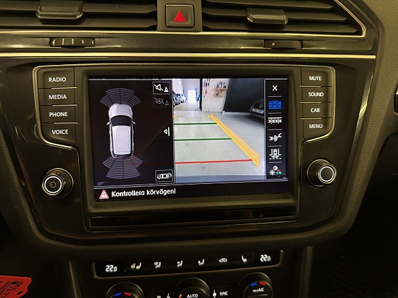Volkswagen Tiguan 28 of 30