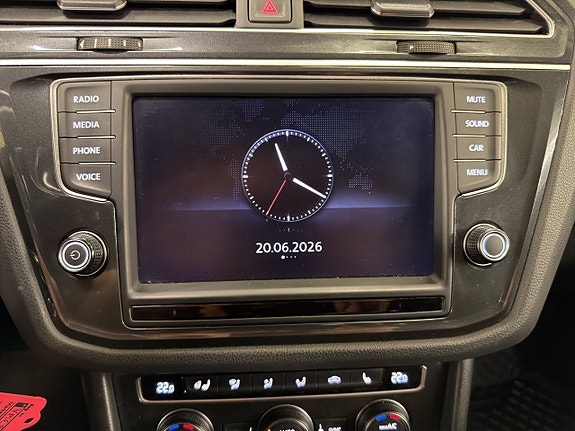 Volkswagen Tiguan 27 of 30