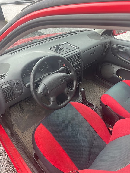 Volkswagen Polo 5 of 5