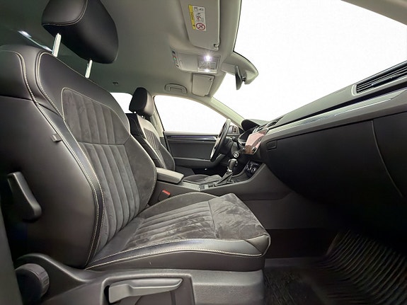 Skoda Superb 10 of 30