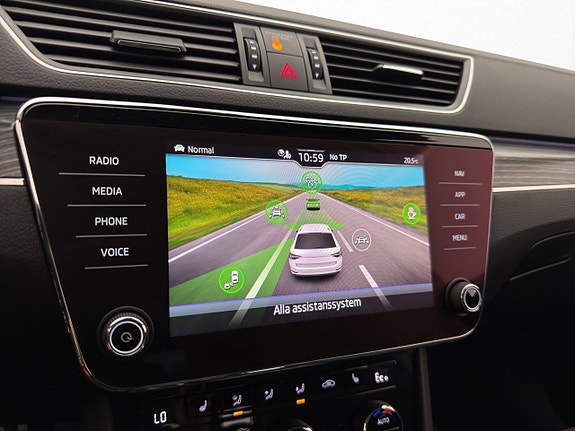 Skoda Superb 23 of 30