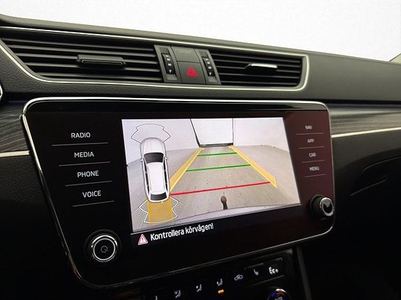 Skoda Superb 18 of 30