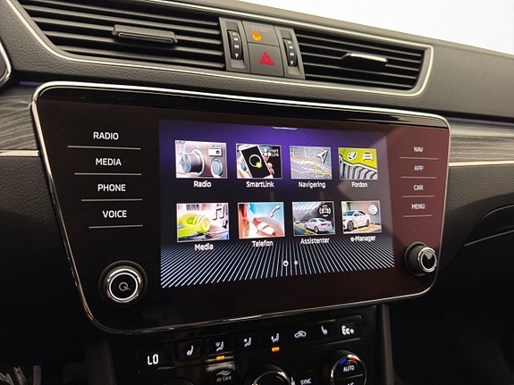 Skoda Superb 22 of 30