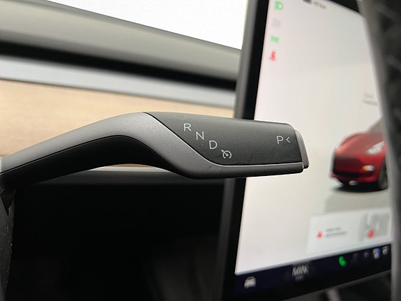 Tesla Model 3 23 of 30
